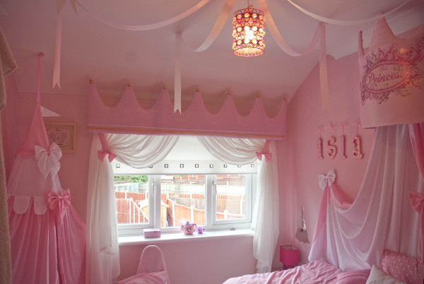 Home Decor Without Furniture Colourdrive, Disney Princess Curtains For Bedroom