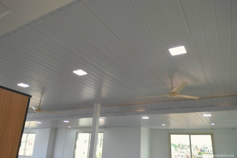 Elegant False Ceiling Design PVC False Ceiling Design False Ceiling For Coworking Space