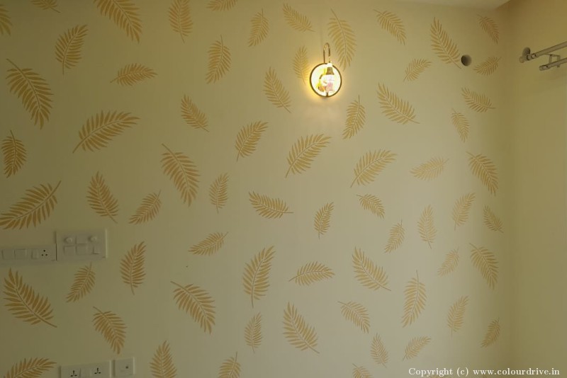 Wall Stencil Design Feather Design Stencil Painting for Master Bedroom