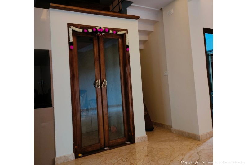 Wood Melamine Polish Pooja Room Polish Interior Painting, Wood Polish for Pooja Room