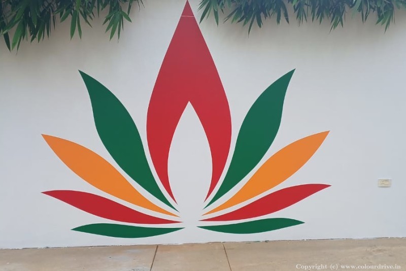 Wall Design Stencil Patterns Lotus Design Free Hand Paint Art for Boundary